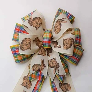 Arco de Pascua, conejo beige, cuadros - Imagen 1 de 2