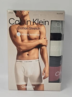 Paquete de 3 calzoncillos boxer Calvin Klein de algodón elástico calce clásico talla XXL Foto 1 de 4