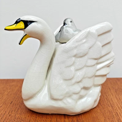 White Swan & Signets Ornamental Collectable Novelty Teapot - Paul Cardew - VGC - Image 1 of 4