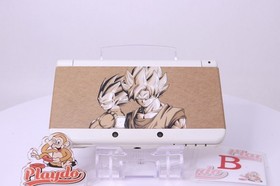 New Nintendo 3DS White [Rank : B] W/USB Cable