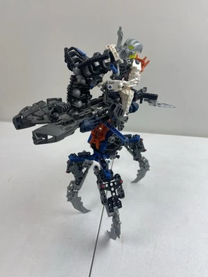 LEGO Bionicle Mazeka 8954 Incomplete/For Parts Figure - Image 1 of 4