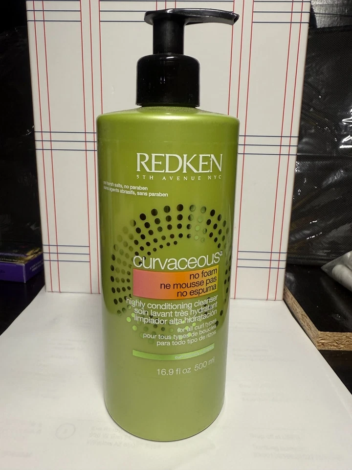 Limpiador altamente acondicionador Redken Curvaceous sin espuma 16,9 oz Foto 1 de 4