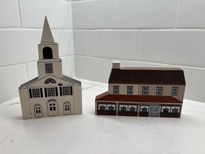 The Cats Meow Vintage Chepachet Union Church Brickerville House Signed '90 - Picture 1 of 9