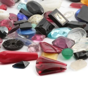 Lot Czech vintage glass rhinestones flatbacks cabochons beads (80)  - Picture 1 of 4