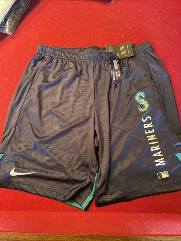 Seattle Mariners Nike DriFit Shorts w/pockets Cover