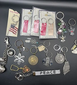 #571 Lot Of Vintage Novelty Key Rings Keychains Key Fobs Keys 1980’s Van Leeland - Picture 1 of 10