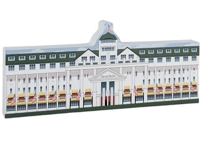 Cat's Meow Village Mackinac Island Keepsake Grand Hotel Michigan #R1932 NEW