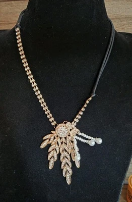 Diadema estilo aleta estrás gran accesorio Gatsby Art Deco rugiente años 20 Foto 1 de 4