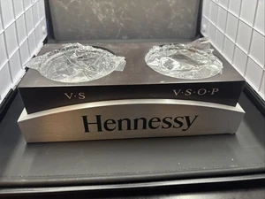 Hennessy V.S.O.P. vintage Espositore bottiglie in legno Glorofier - Foto 1 di 13