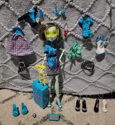 Monster High Skull Shores Frankie Doll With Mixed Accessories - Image 1 of 4