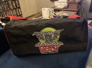 New Haven Beast Duffle Bag * Minor League Hockey * Connecticut * - Picture 1 of 8