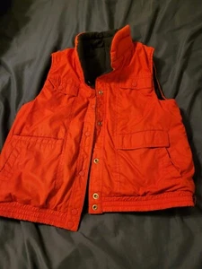 Mens Reversable Puffer Vest Hunting Size Small Red And Black - Picture 1 of 6