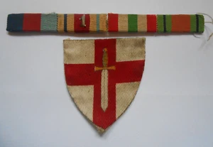 1st Army cloth formation sign and medal ribbon bar - Picture 1 of 4