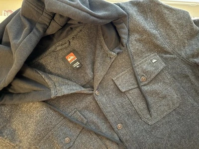 Quiksilver Men’s XL Hooded Flannel Shirt Jacket Charcoal Button Up Midweight - Image 1 of 4