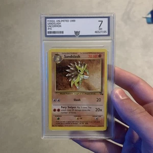 Sandslash Fossil Unlimited Grade 7 - Picture 1 of 3