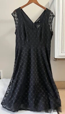Nuevo con etiquetas Vestido de encaje negro Lane Bryant para mujer talla 20 sin mangas dobladillo de tul cremallera trasera $89 Foto 1 de 4
