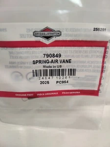 Briggs and Stratton Genuine OEM Replacement Spring # 790849 - Picture 1 of 2