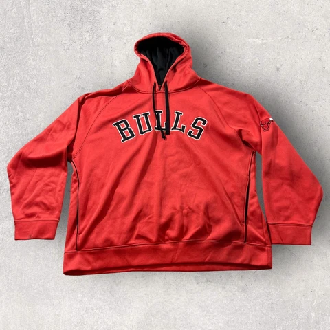 Chicago Bulls Sweater Mens 2XL Red Hoodie NBA Pullover Sports Classic Comfort Cover