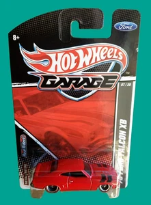 Ford Falcon XB 2011 serie de garaje rojo 7/22 RR 1:64 sin usar - Imagen 1 de 14