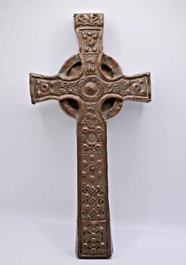 St. John's Cross Isle of Iona, Wild Goose Studio 9” High 4.5” Wide Resin Bronze - Picture 1 of 8