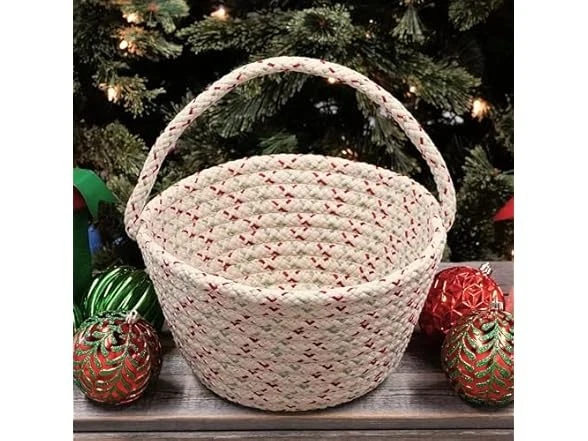 "Cesta de regalo navideña tejida Colonial Mills Dasher - mezcla natural 8"" x 12"" x 7"""  Foto 1 de 4
