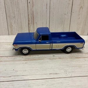 Camión Ford F-150 1979 Ford F-150 Custom Motor Max Diecast azul modelo 1:24 - Imagen 1 de 1