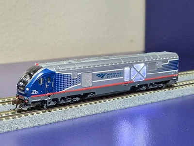 N Scale Bachmann Siemens SC-44 Charger, Amtrak Midwest 4623, DCC & Sound, 67951 - Image 1 of 4