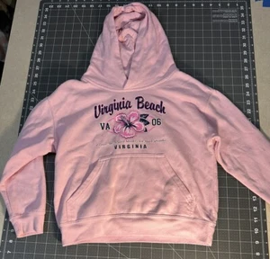 Virginia Beach Hoodie Sweatshirt Pink Youth Small S Hibiscus Flower 60/40 Blend - Picture 1 of 6