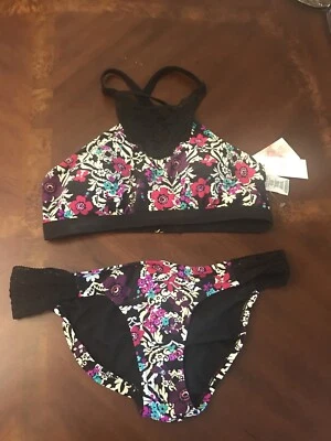 NUEVO Bikini Jessica Simpson Talla M Negro Encaje Floral Traje de Baño Cuello Alto $108 Foto 1 de 4
