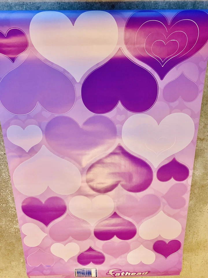 Calcomanías adhesivas de pared FATHEAD para dormitorio de niñas, excelente estado - ¡¡31 CORAZONES MORADOS!! 💜 Foto 1 de 4