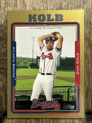 2005 Topps Dan Kolb #587 Gold Parallel #'d 1848/2005 Atlanta Braves - Image 1 of 4