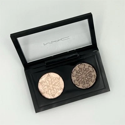 NUEVO SIN CAJA MAC Extra Dimension Sombra de Ojos Dúo en SOLO RELUCIENTE / ANOCHECER ~ Bola de Nieve Foto 1 de 4