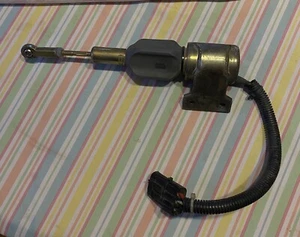 ABSTELLMAGNET ABSTELLER 12V für Cummins 3926411, John Deere RE502473 - Bild 1 von 3