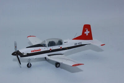!! SALE !! Herpa 580656 1:72 Swissair Pilatus PC-7 Turbo Trainer HB-HOQ NEU