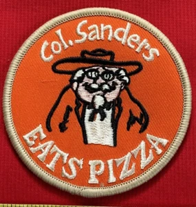 Vintage Col Sanders Eats Pizza Collectible Restaurant Advertising Sew On Patch - Picture 1 of 4