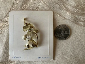 Vintage Goldtone Stylized Dachshund Dog w/ Rhinestone Eye Pin Brooch Nemo p1001 - Picture 1 of 2