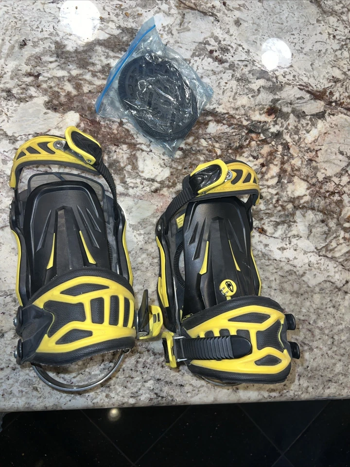 Fijaciones de snowboard Drake F-60 negro/amarillo talla grande hechas en Italia Foto 1 de 4