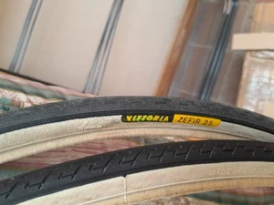 White Walled Cycling Tyres - Picture 1 of 3