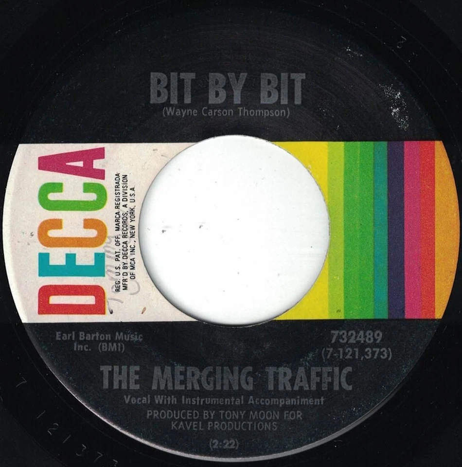 Northern Beach MERGING TRAFFIC "Bit By Bit" DECCA M- Arkansas band Box Tops styl - Image 1 of 2