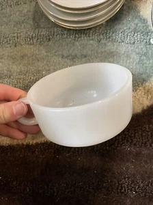 Vtg Glasbake White Milk Glass Large Handled Soup Chili Coffee Mugs - Picture 1 of 6