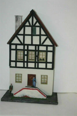 GERMAN MASTER KIT 3109 Halb Reliefhaus Luegg Fachwerk mit Treppe , Spur G (LGB), GMK World of mode