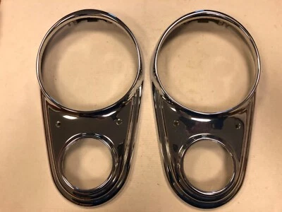 AUSTIN A40 SALOON + COUNTRYMAN — SET•2 LUCAS HEADLAMP RIMS — SCHEINWERFER RAHMEN - Bild 1 von 4