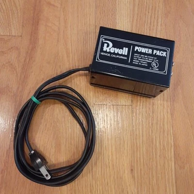 Vintage REVELL Power Pack Transformer Model YR-8341 Slot Car Train Power Supply - Image 1 of 4