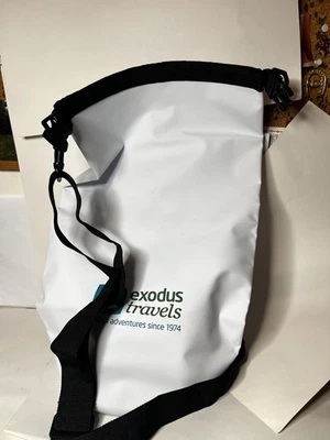 Exodus Reisen für den Strand, Fitnessstudio, Picknick NEU - Bild 1 von 4