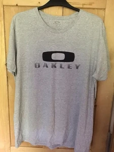 Oakley Tee Shirt XXL - Picture 1 of 5