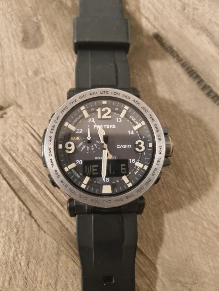 Casio Pro Trek PRG600YB-3 con banda de silicona personalizada triple sensor para hombre Casio Foto 1 de 4