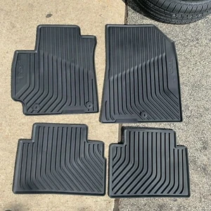 NEW OEM 2020-2025 KIA SOUL 4 PC BLACK ALL WEATHER RUBBER FLOOR MAT SET - Picture 1 of 3