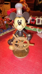 Dampfschiff Willie Wackelkopf Disney Mickey Mouse Kapitän Schiffsrad Disneyland - Bild 1 von 5