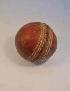 Vintage/Antique Authentic Red Leather Cricket Ball ~157g - Picture 1 of 5