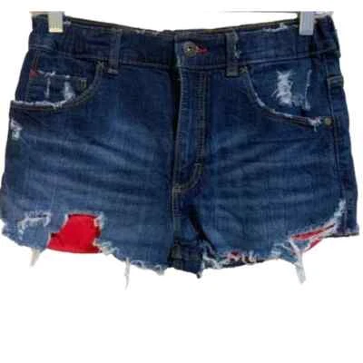 Разорванные джинсовые шорты Wrangler с красными открытыми карманами для девочек размер 16 - Изображение 1 из 4